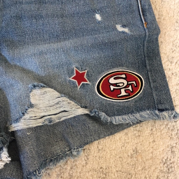 NWT NFL San Francisco 49ers Denim Shorts 🏈 - Picture 6 of 12
